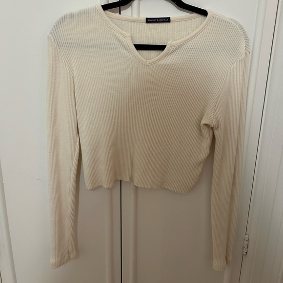 brandy melville top - Picture 2 of 3